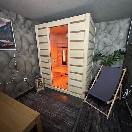 U Váhy Jáchymov Apartamento Exterior foto